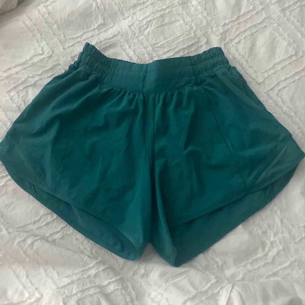 Lululemon hotty hot high rise long shorts